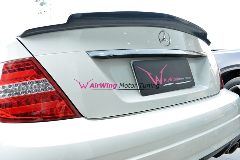 W204 Sedan – Renntech style Carbon Trunk Spoiler 01